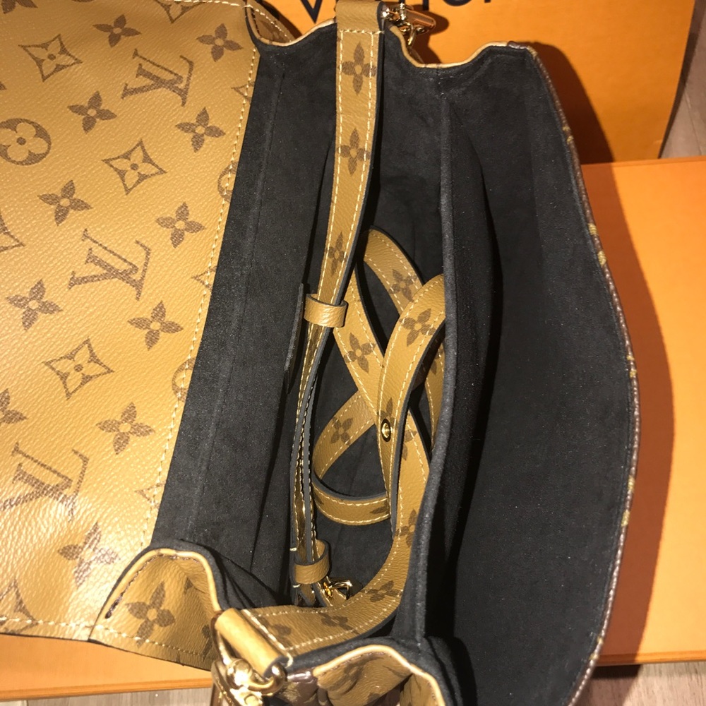 Louis Vuitton Pochette Metis Reverse Canvas - Picture 8 of 8